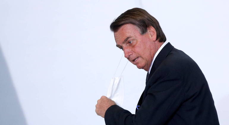 Atenção! Bolsonaro diz que vai vetar fundão eleitoral de R$ 5,7 bilhões