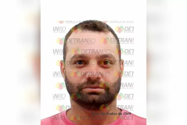 DEAM de Rolim de Moura divulga imagem de foragido da Justiça; descumprimento é considerado crime
