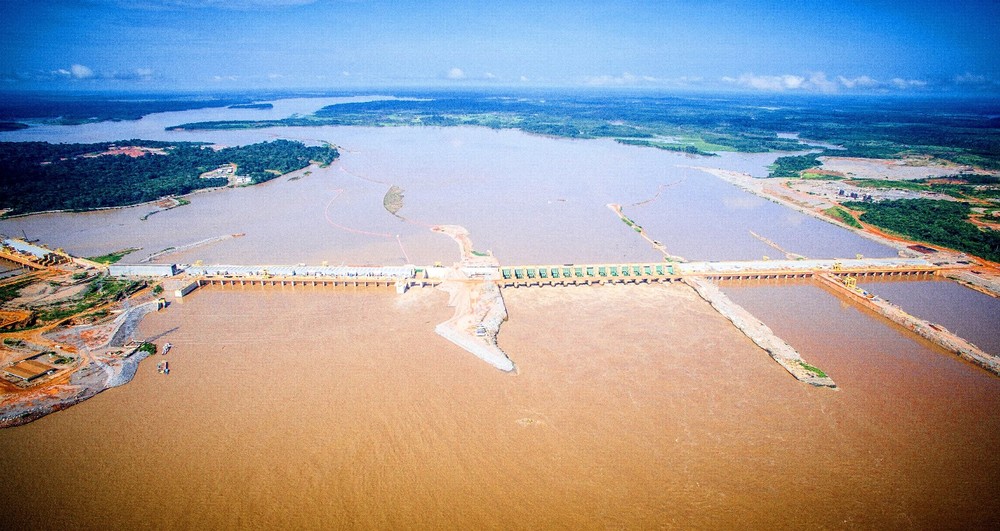 Um homem morre e um desaparece no rio madeira durante trabalho na Usina de Santo Antônio em RO