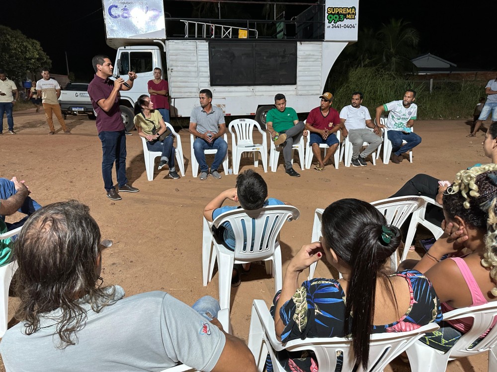 Deputado Cássio Gois anuncia investimento de 250 mil reais para projeto de distribuição de água no bairro Planalto em Cacoa
