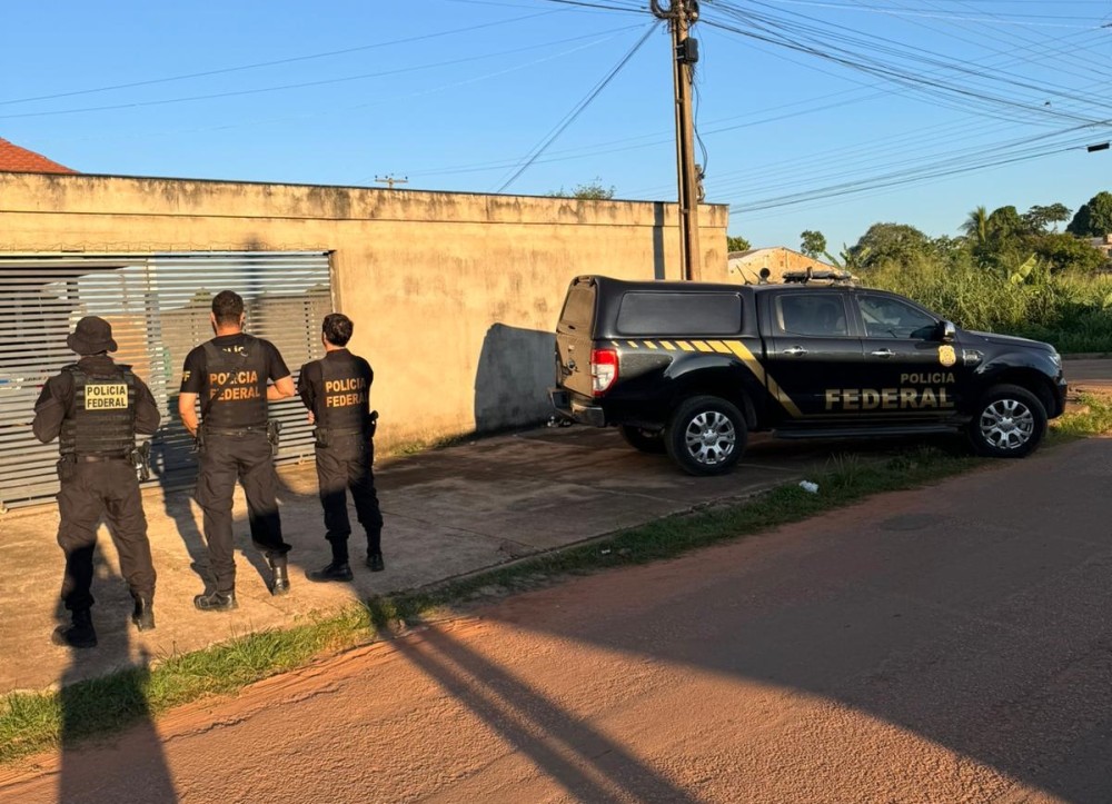 PF cumpre oito mandados de busca e apreensão e três mandados de prisão preventiva em Guajará-Mirim, RO