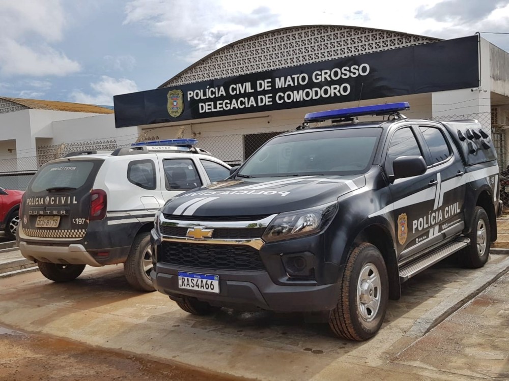 Mulher é presa por permitir abusos a filha dos 11 aos 15 anos, em Comodoro, MT