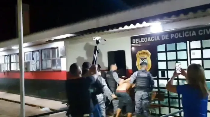 Juiz de plantão beneficia os três envolvidos na morte de jovem cacoalense com prisão temporária