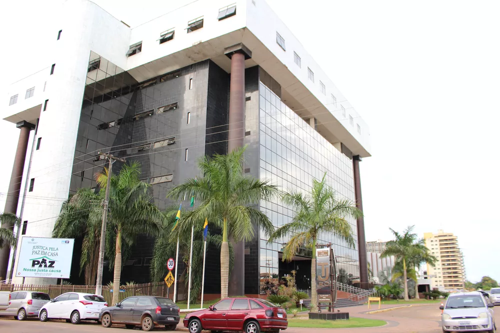 Casal é condenado por tortura de crianças em RO
