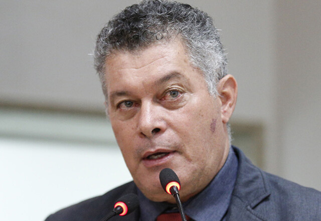 Juíza determina imediato afastamento do deputado Edson Martins da ALE/RO