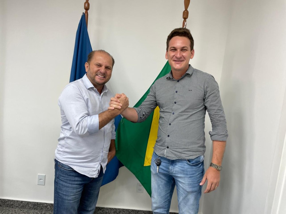 Cirone garante recursos para cirurgias de cataratas em Novo Horizonte