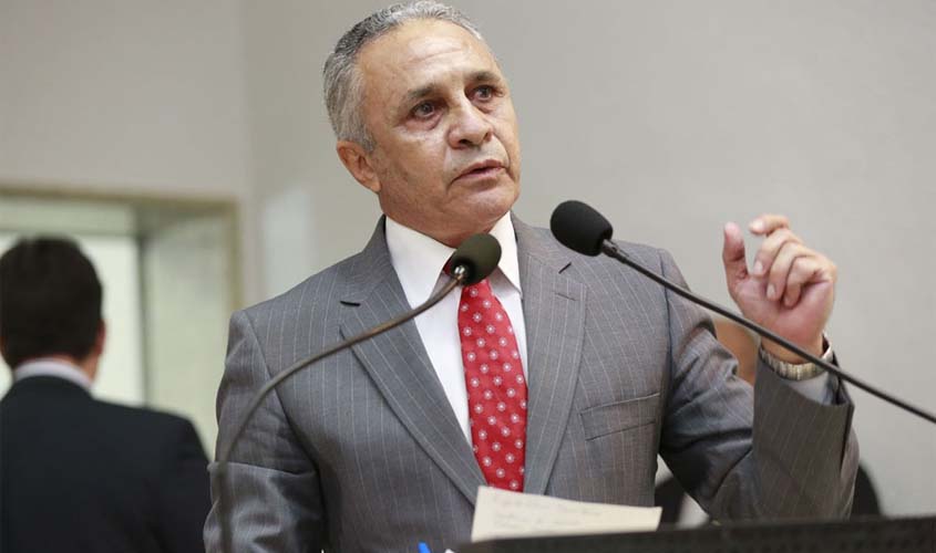 Assembleia vai empossar Ribamar Araújo no lugar de Aélcio da TV na próxima terça-feira, 03