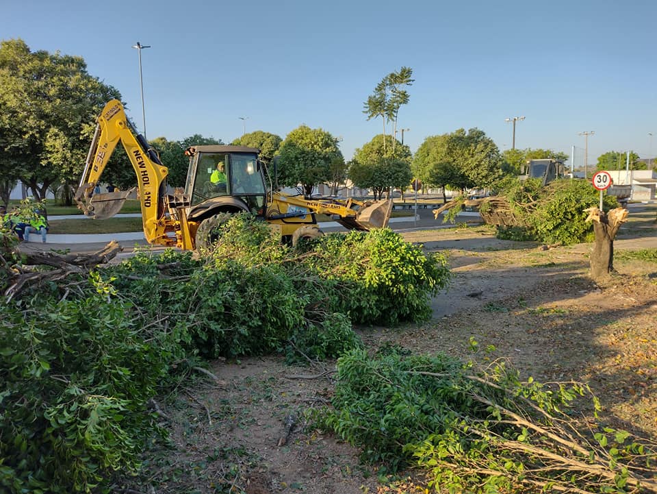 Com recurso de R$ 1 milhão destinado pelo Deputado Lucio Mosquini prefeitura de Jaru inicia duplicação da Av. Florianópolis