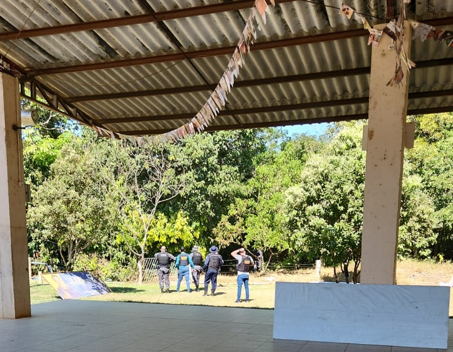 Policial militar jaruense é ferido durante troca de tiros com assassino de dentista em Vilhena, RO