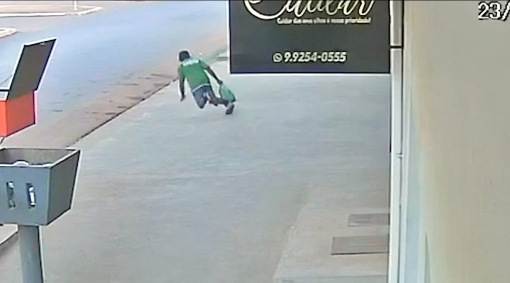 Idoso de 63 anos, morre no meio da rua em Buritis, RO
