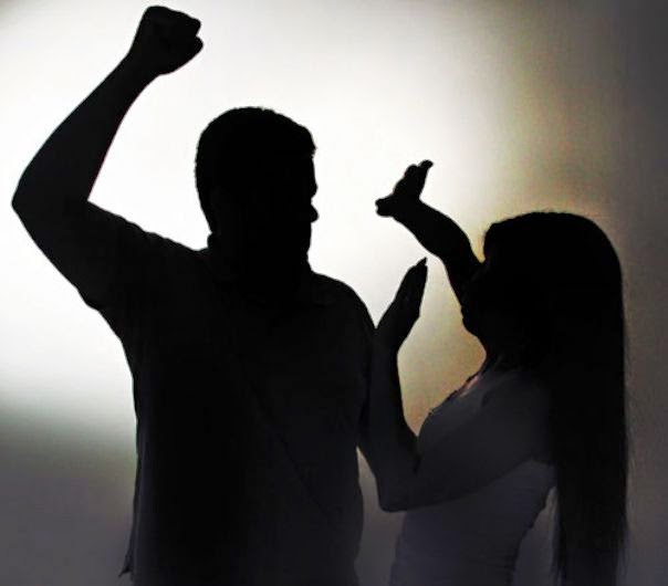 Sitiante discute com a mulher e dispara arma de fogo duas vezes por causa de música, em Vale do Anari, RO