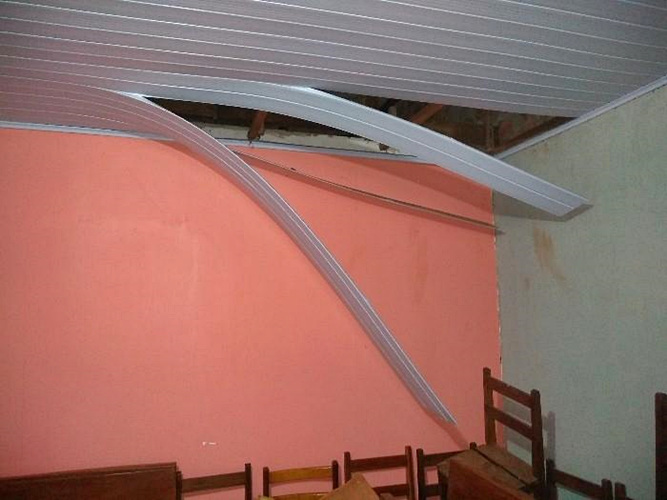 Igreja na Linha 625, em Jaru, é arrombada; bandidos entraram pelo teto e furtaram vários objetos de valor