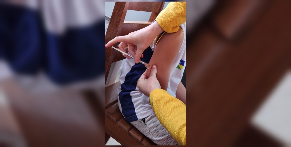 Cacoal começa a vacinar crianças e adolescentes contra dengue