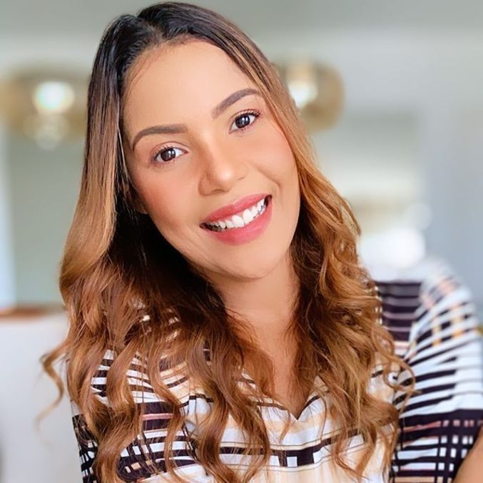 Internada há 8 meses, Amanda Wanessa já sorri e mexe os olhos