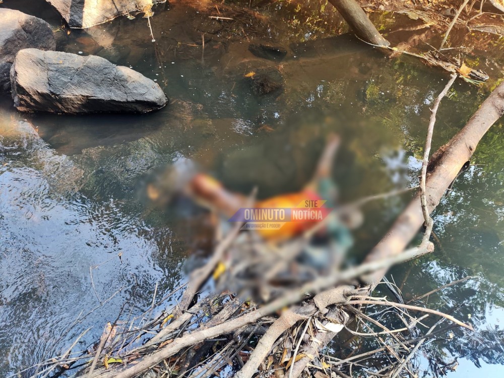 Corpo de mulher é econtrado em estado de decomposição no rio Itamarupá, em Cacoal, RO