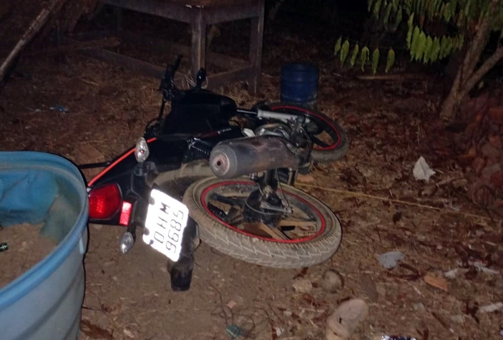 Três homens são conduzidos pela Polícia Militar suspeitos de furto de motocicleta em Jaru, RO