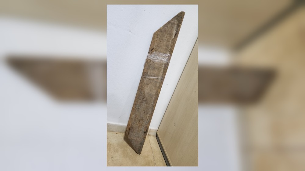 Homem agride ex-mulher com pedaço de madeira em Cacoal, RO