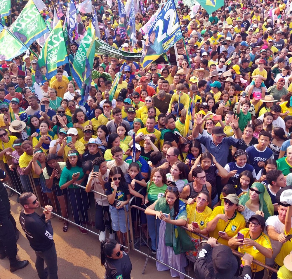 Bolsonaro declara apoio a reeleição da prefeita Carla Redano em Ariquemes