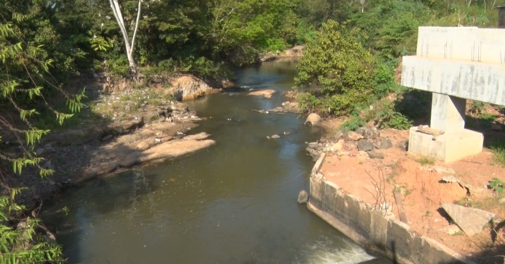 Prefeitura dá início a limpeza dos rios Pirara, Salgadinho e Tamarupá em Cacoal