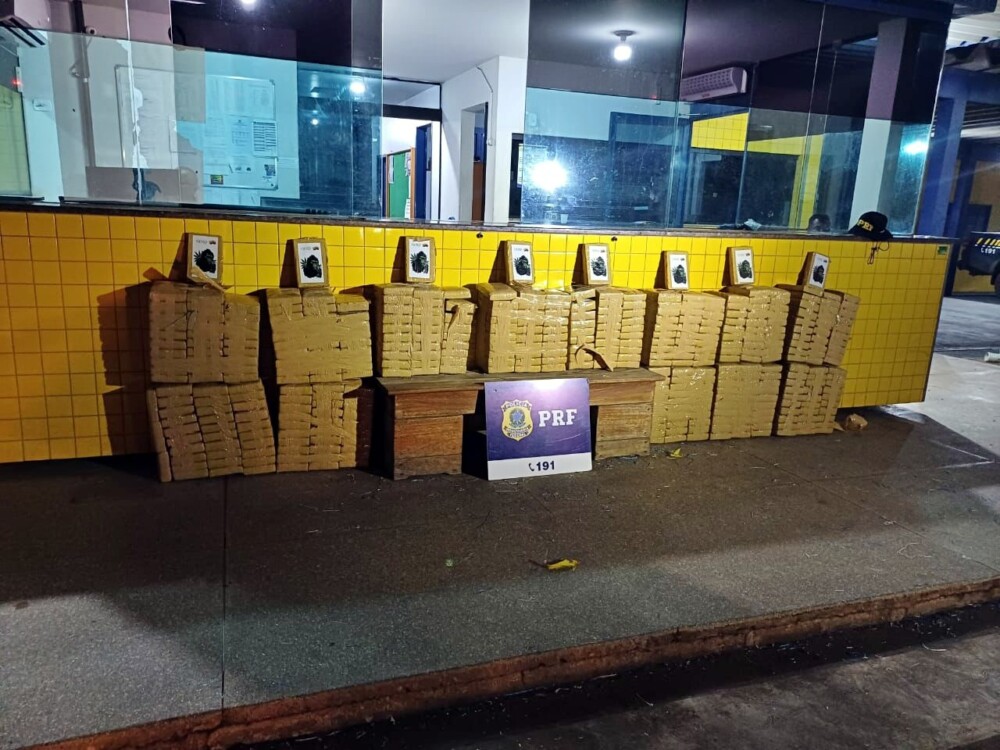 PRF apreende 415 kg de maconha na BR-364, em Vilhena