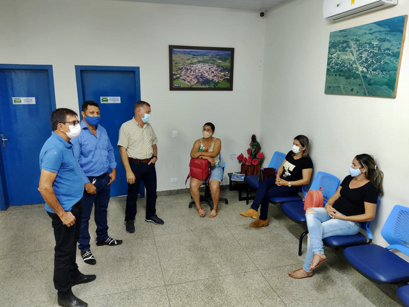 Deputado Lucio Mosquini visita Nova União e faz compromisso de entregar motocicletas para agentes comunitários de saúde