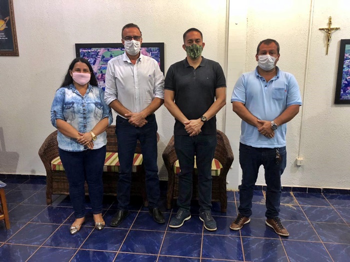 Prefeito de Alvorada, Vanderlei Tecchio recebe visita do deputado Eyder Brasil, nesta quinta-feira