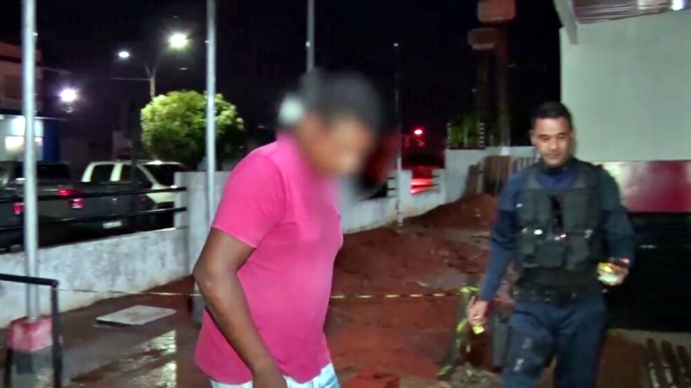 Guarnição do 4º Batalhão conduz jovem suspeito de tráfico de drogas