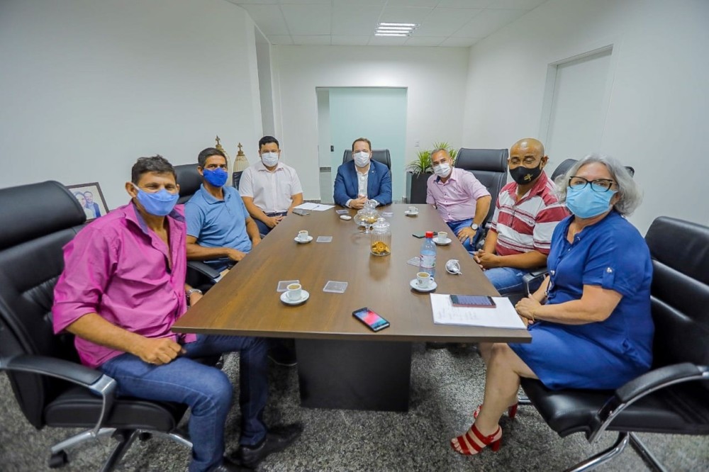 Alex Redano libera R$ 150 mil para a compra de tubos corrugados, em Rio Crespo, RO