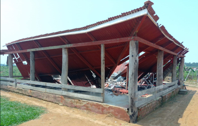 Sede de fazenda é queimada em Machadinho do Oeste, no fim de semana