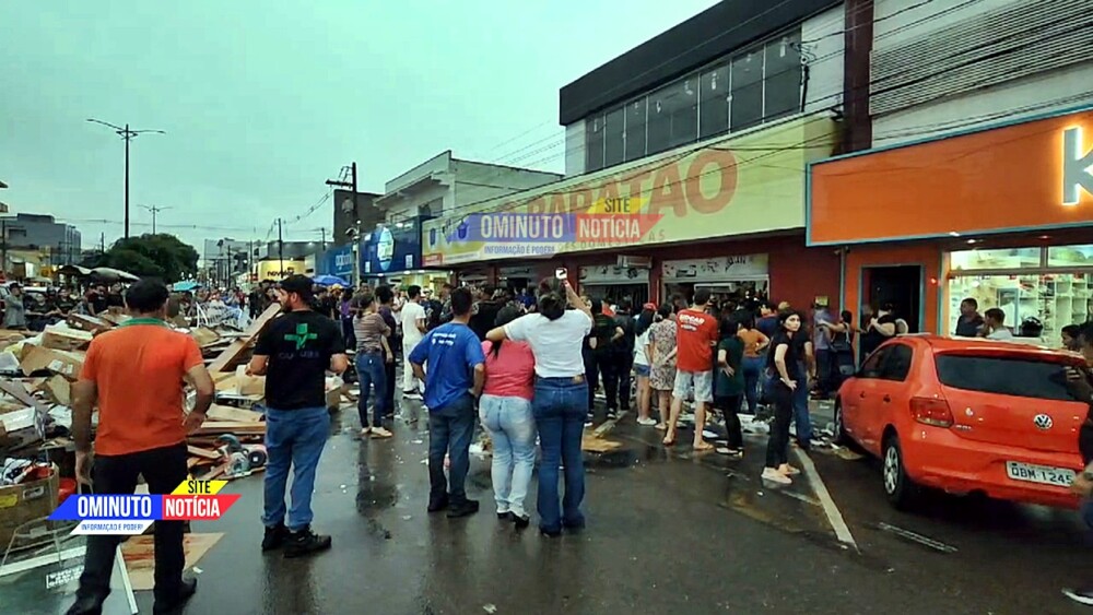 Bombeiros recomendam pela demolição completa de mezanino que desabou no O Baratão em Cacoal