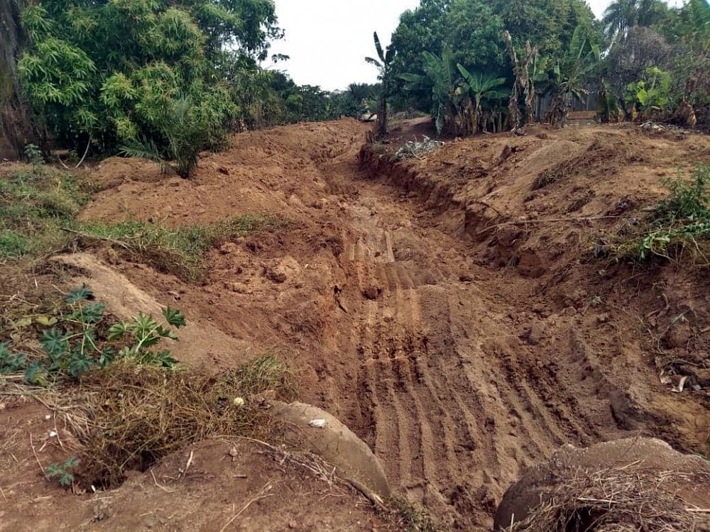 Canal Jaçanã que cruza Alvorada do Oeste, RO recebe obras de alargamento e limpeza, nesta quarta-feira