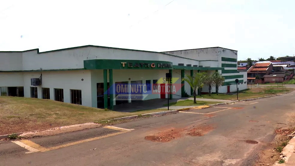 Teatro Municipal de Cacoal, é interditado pelo Corpo de Bombeiros