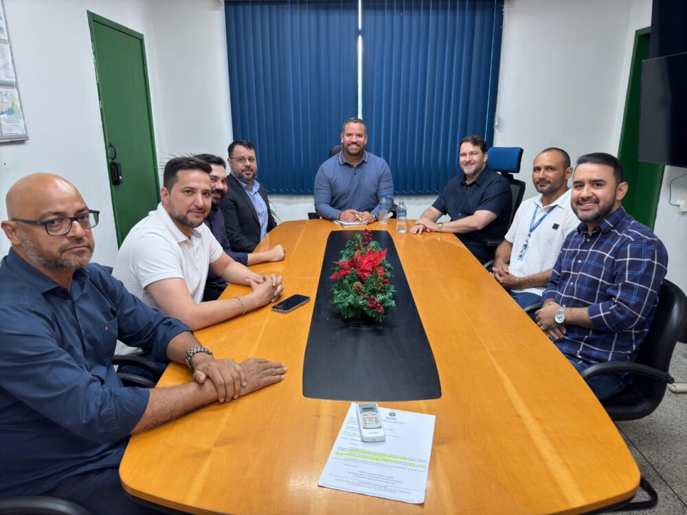 Deputado Alex Redano discute CNH Social com diretor do DETRAN