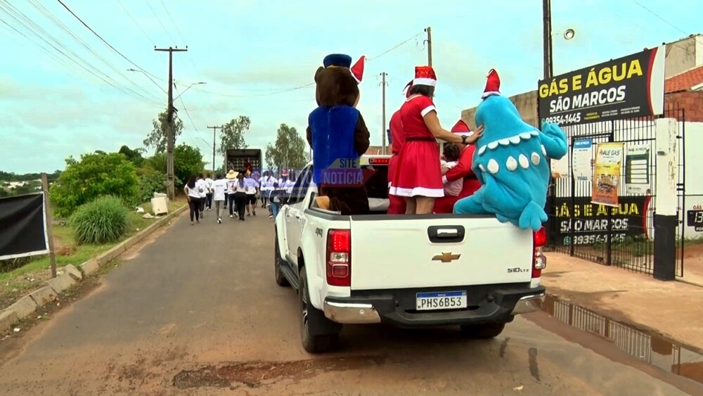 Grupo do Natal Solidário visita bairros Paineira e São Marcos, em Cacoal