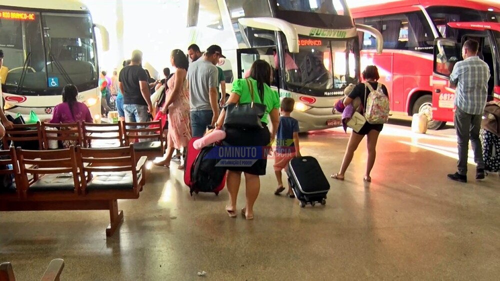 Movimentação de passageiros no Terminal Rodoviário surpreende em Cacoal
