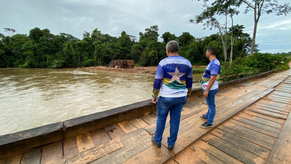Aguas do Rio Pacarana sobem e inundam estradas de acesso as aldeias Cinta Larga