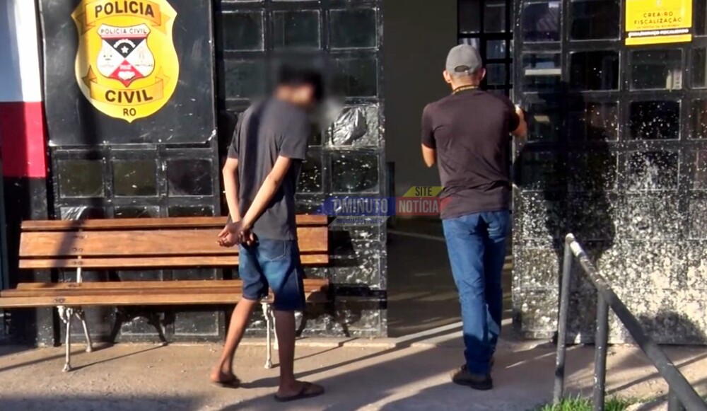 Jovem de 18 anos preso em flagrante por tráfico de drogas no bairro Village do Sol em Cacoal